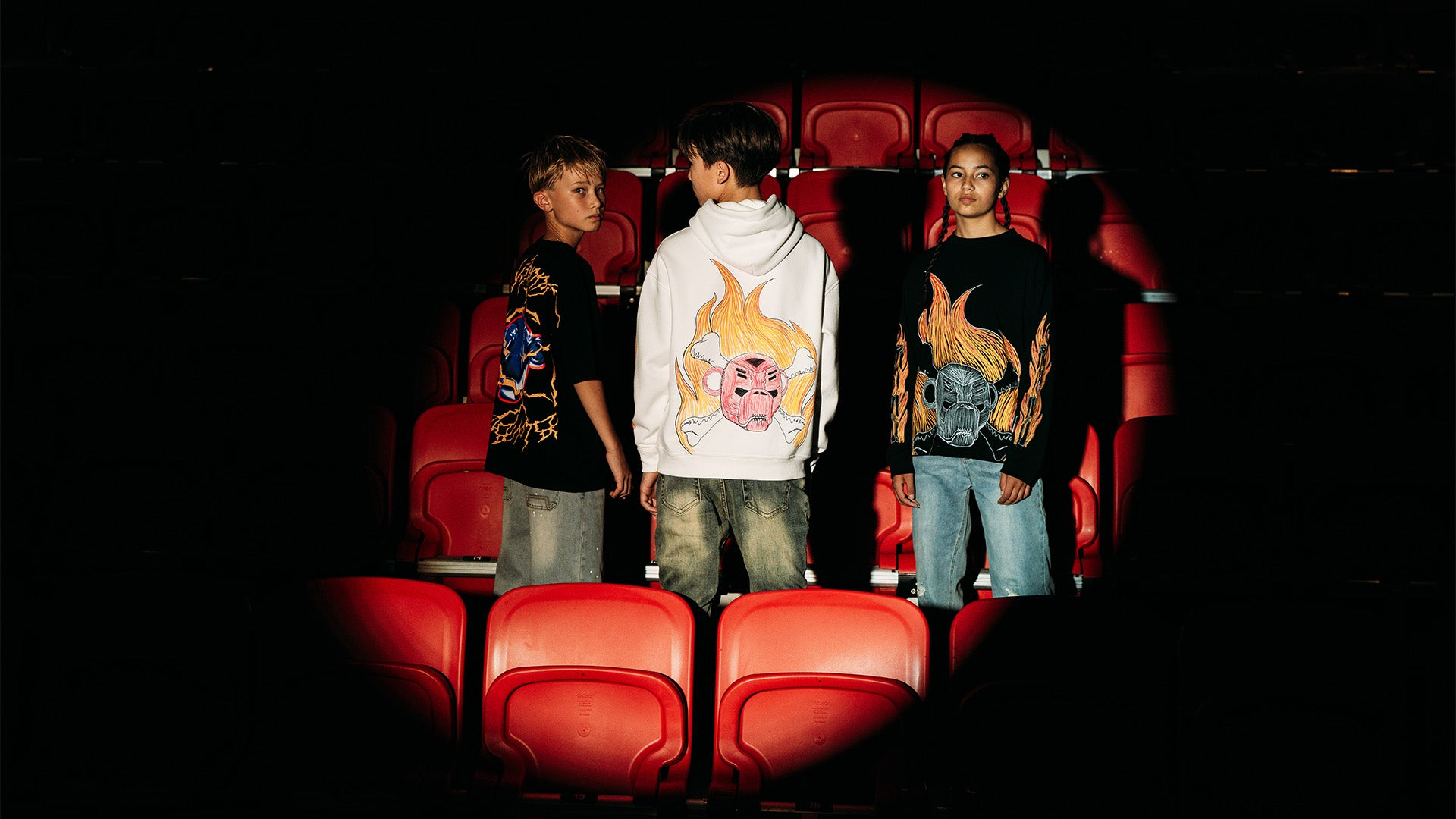 //blackbananas.com/cdn/shop/files/6.jpg?v=1756123071