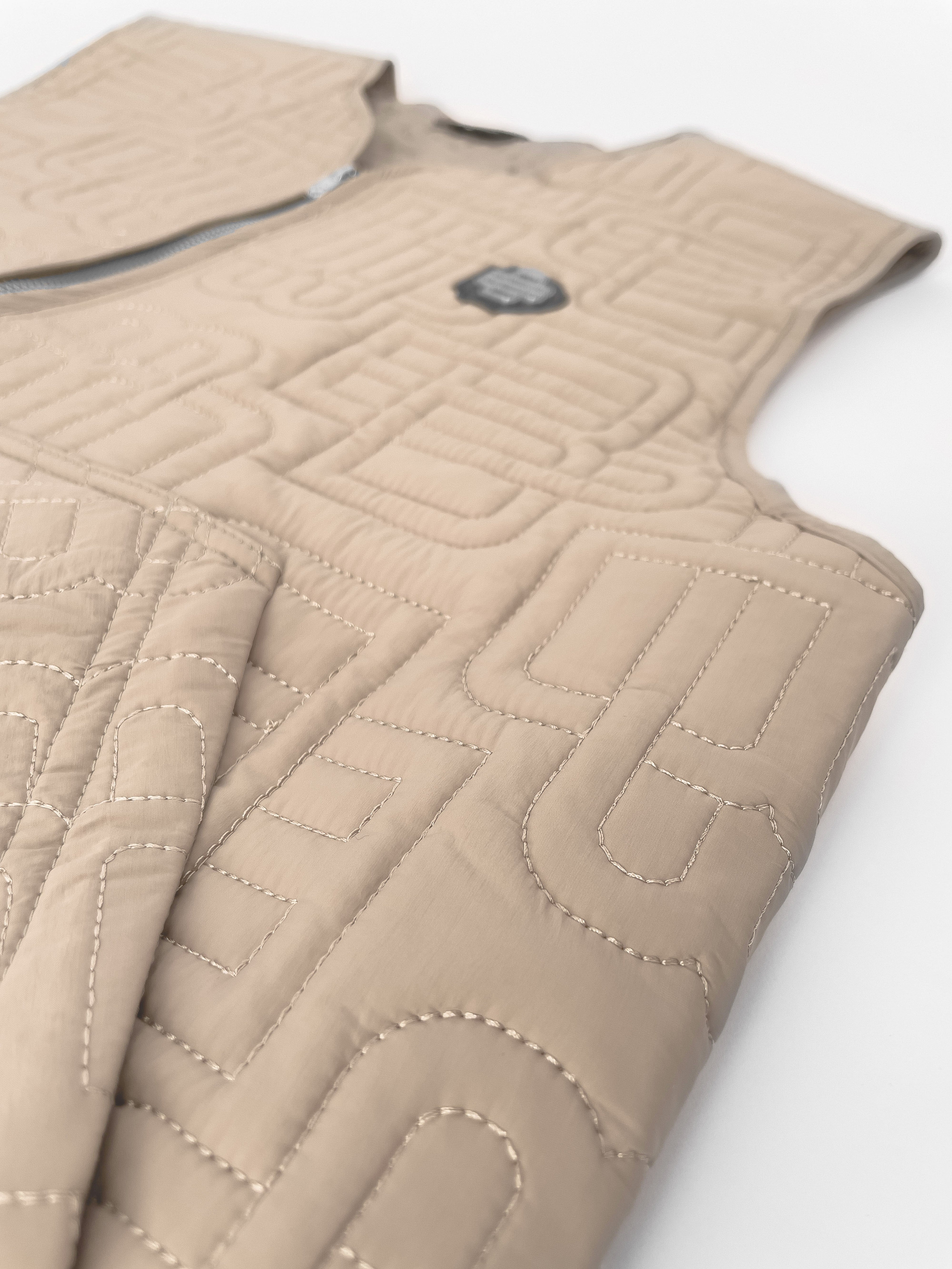 MONOGRAM QUILTED VEST | Braun