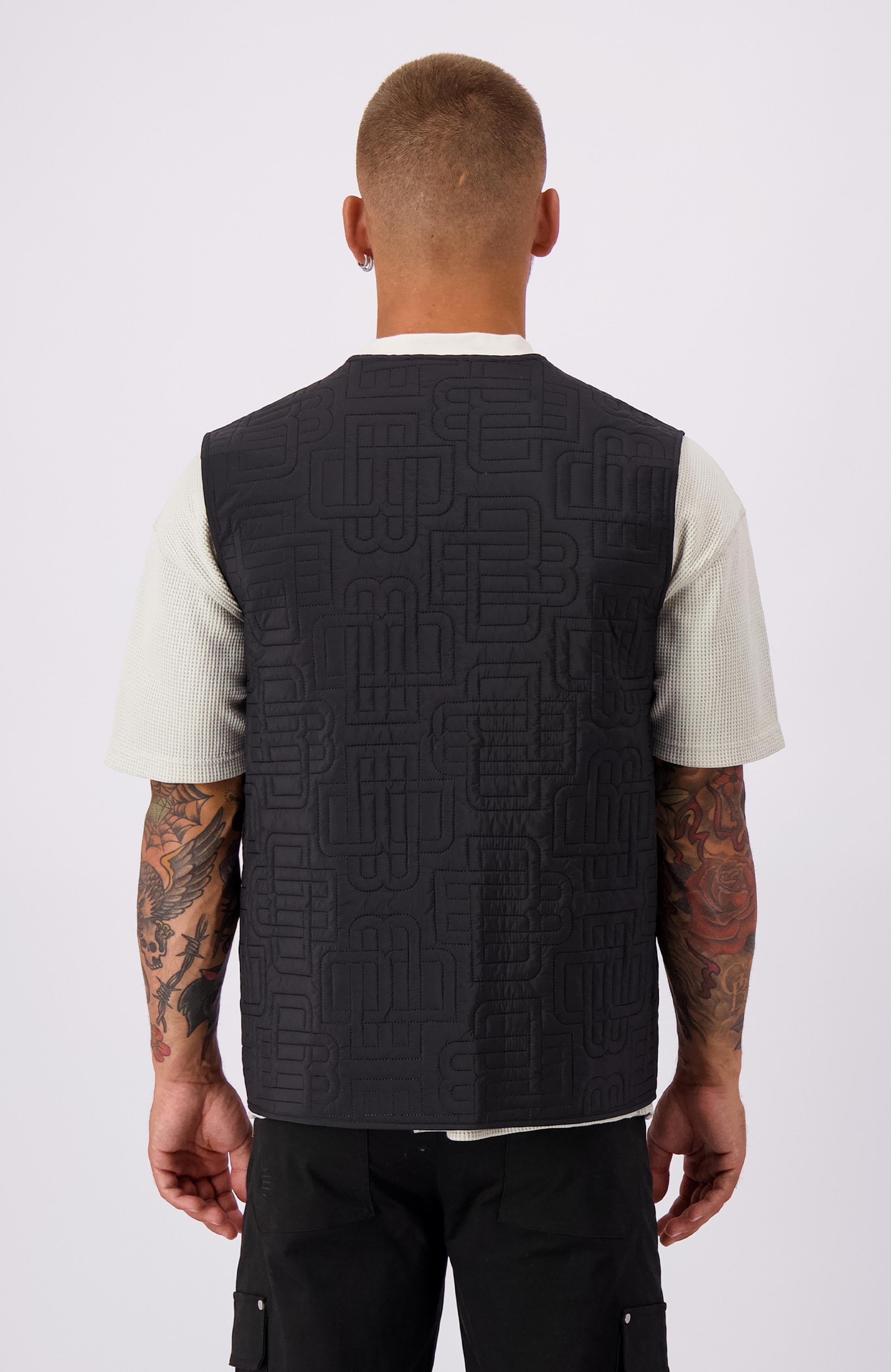 MONOGRAM QUILTED VEST | Schwarz