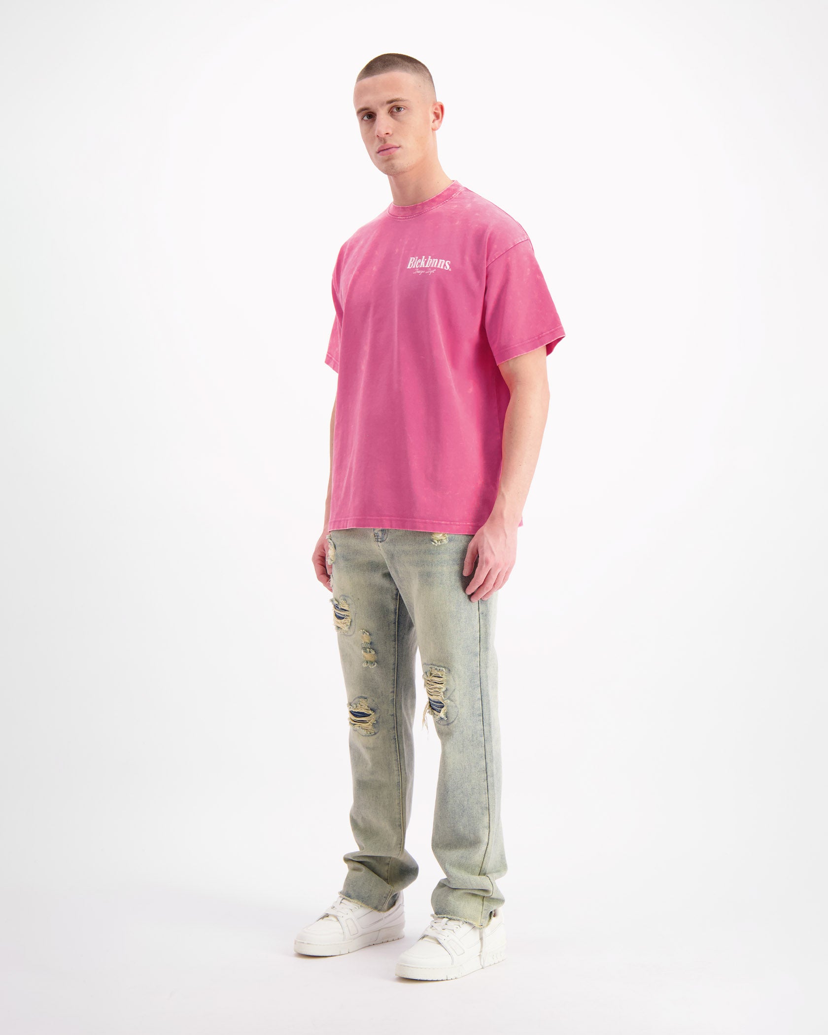 BÜRSTEN-T-SHIRT-LOOK