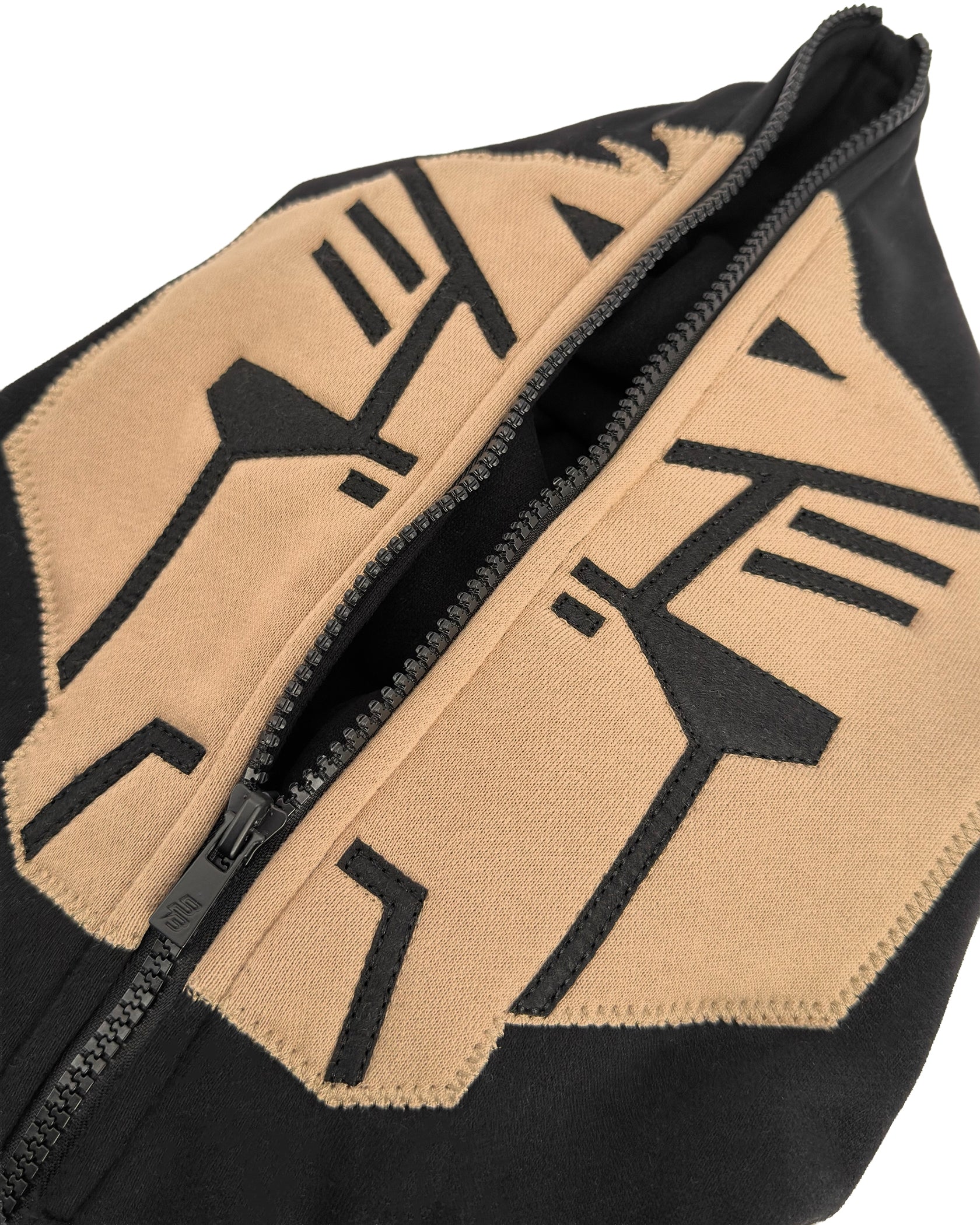 KINDERMASKE MIT KAPUZE | Schwarz