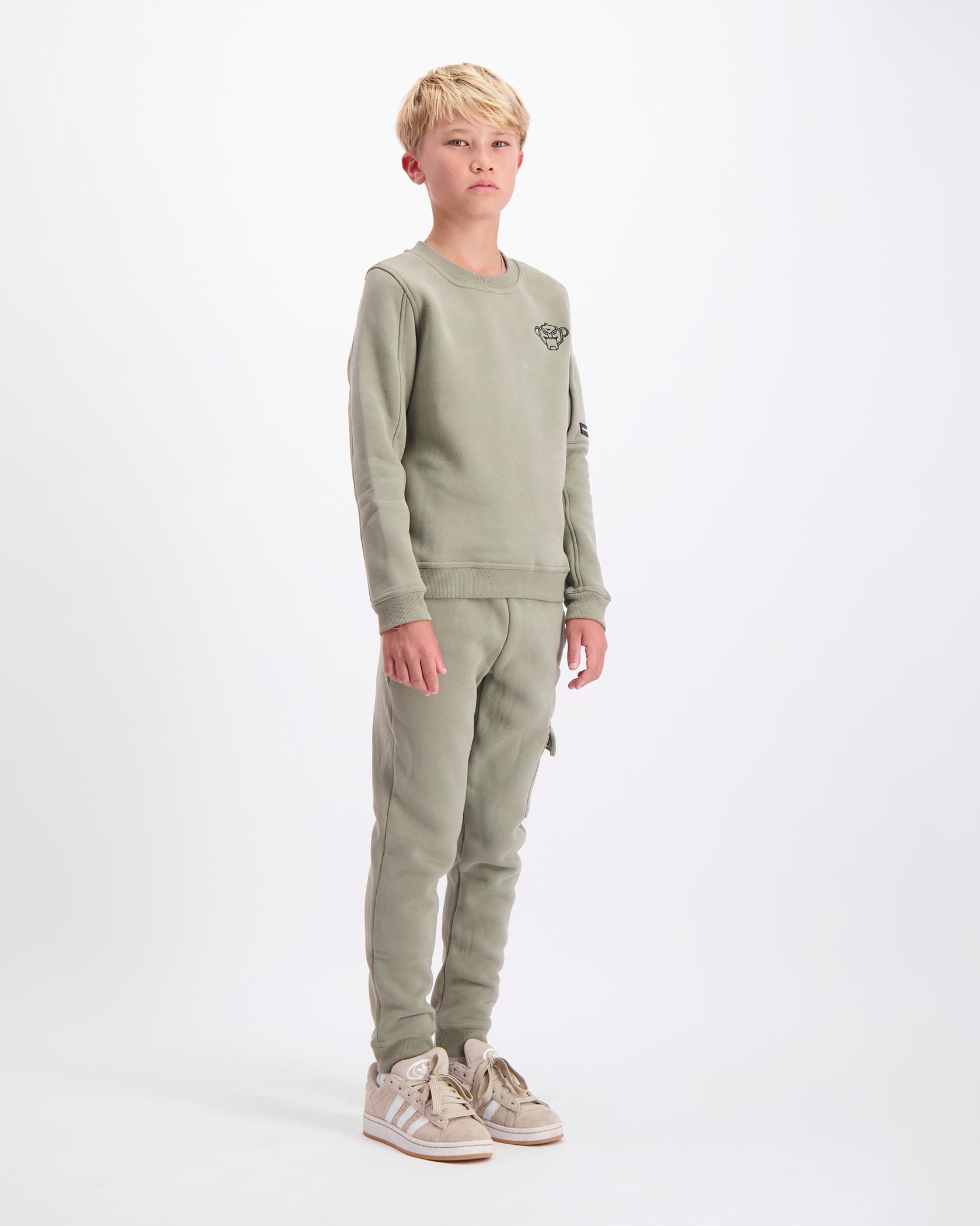KIDS PLATE SWEATER SET | Grün