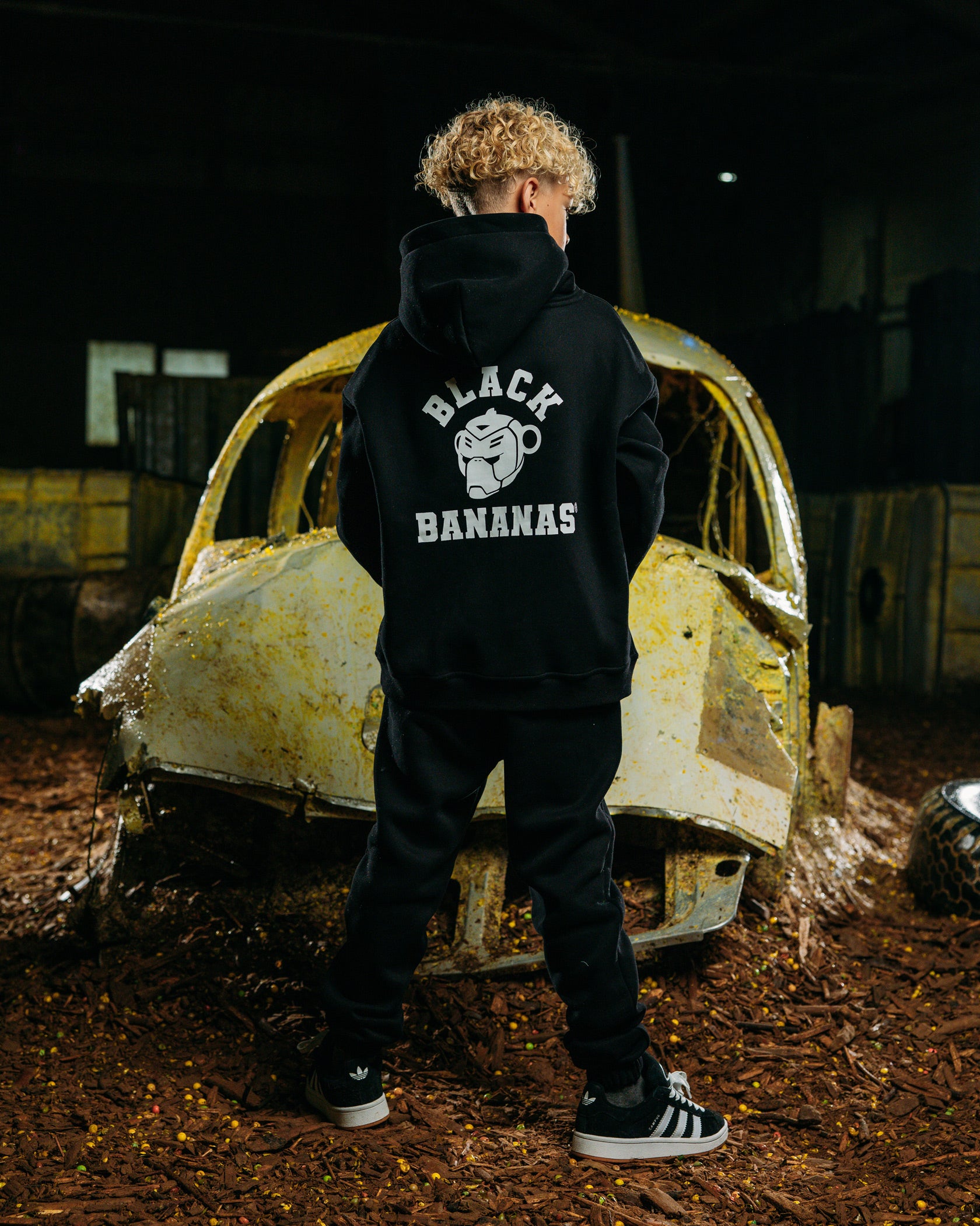 KIDS VARSITY SWEATSUIT | Schwarz