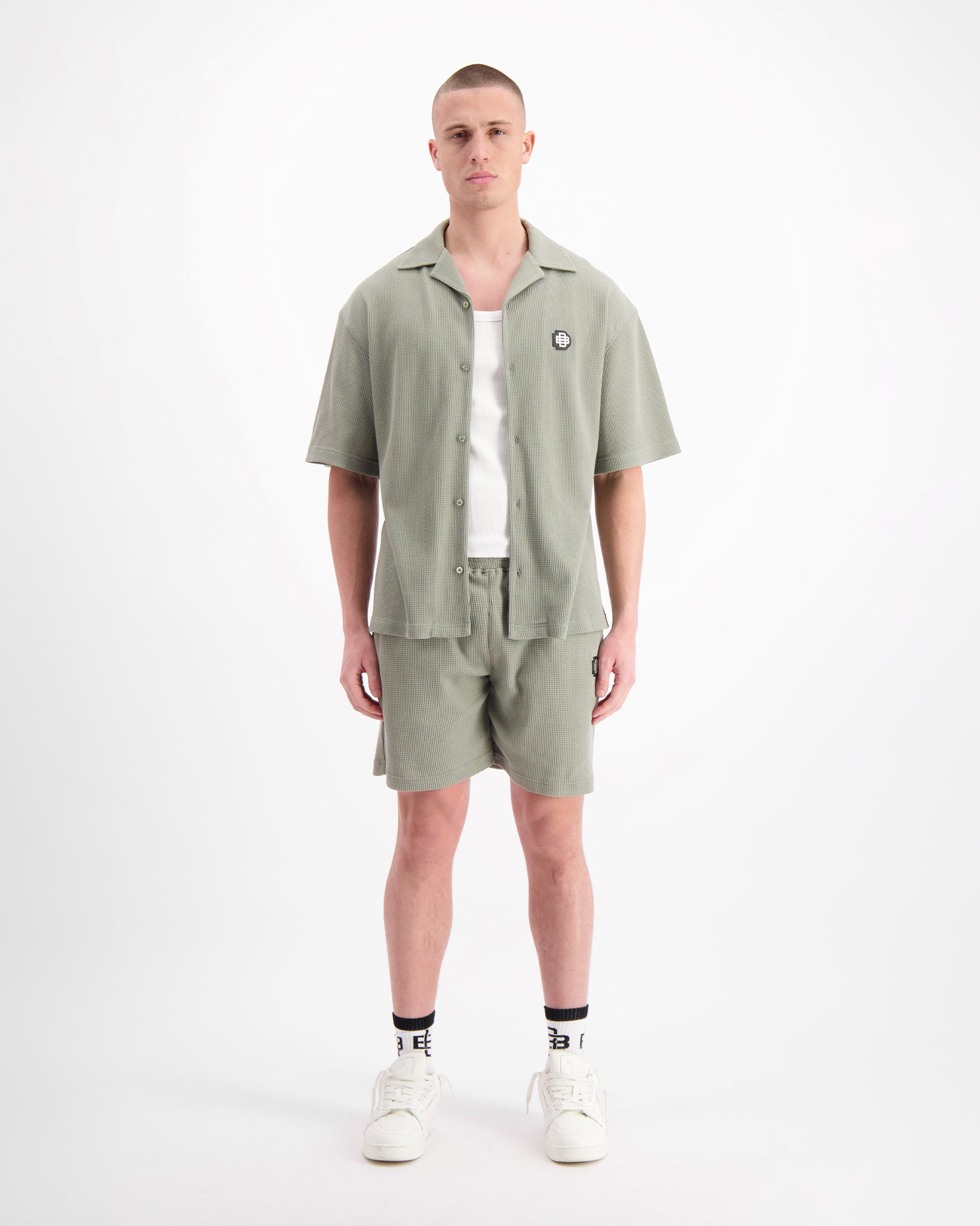 MONOGRAM WAFFLE SHIRT SET | Grün