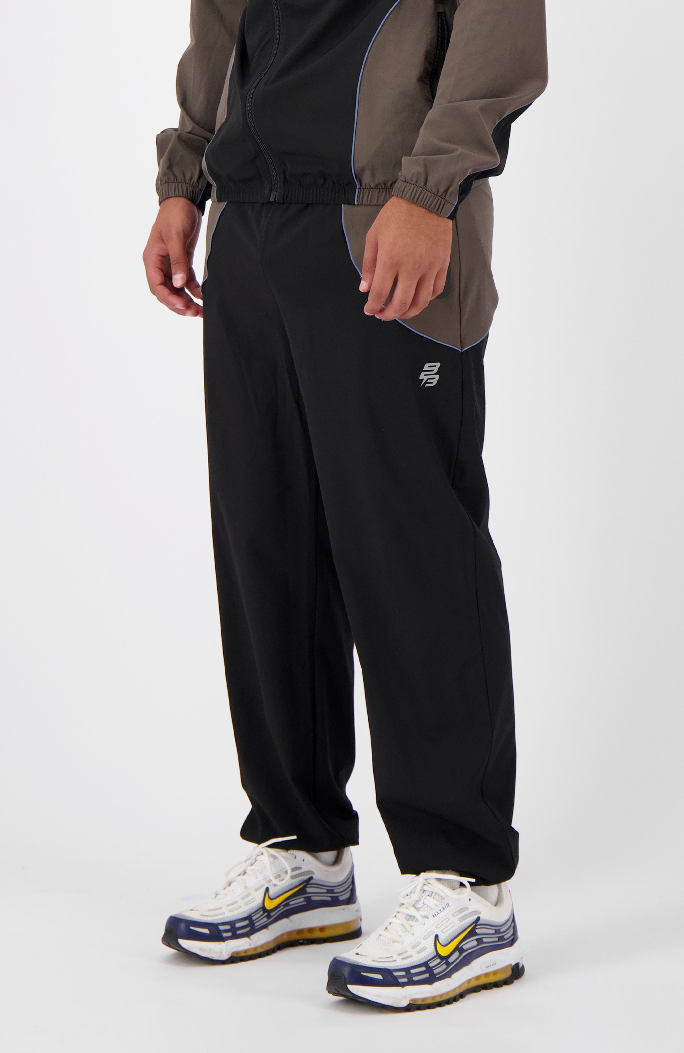 RFLCT TRACKPANTS | Schwarz