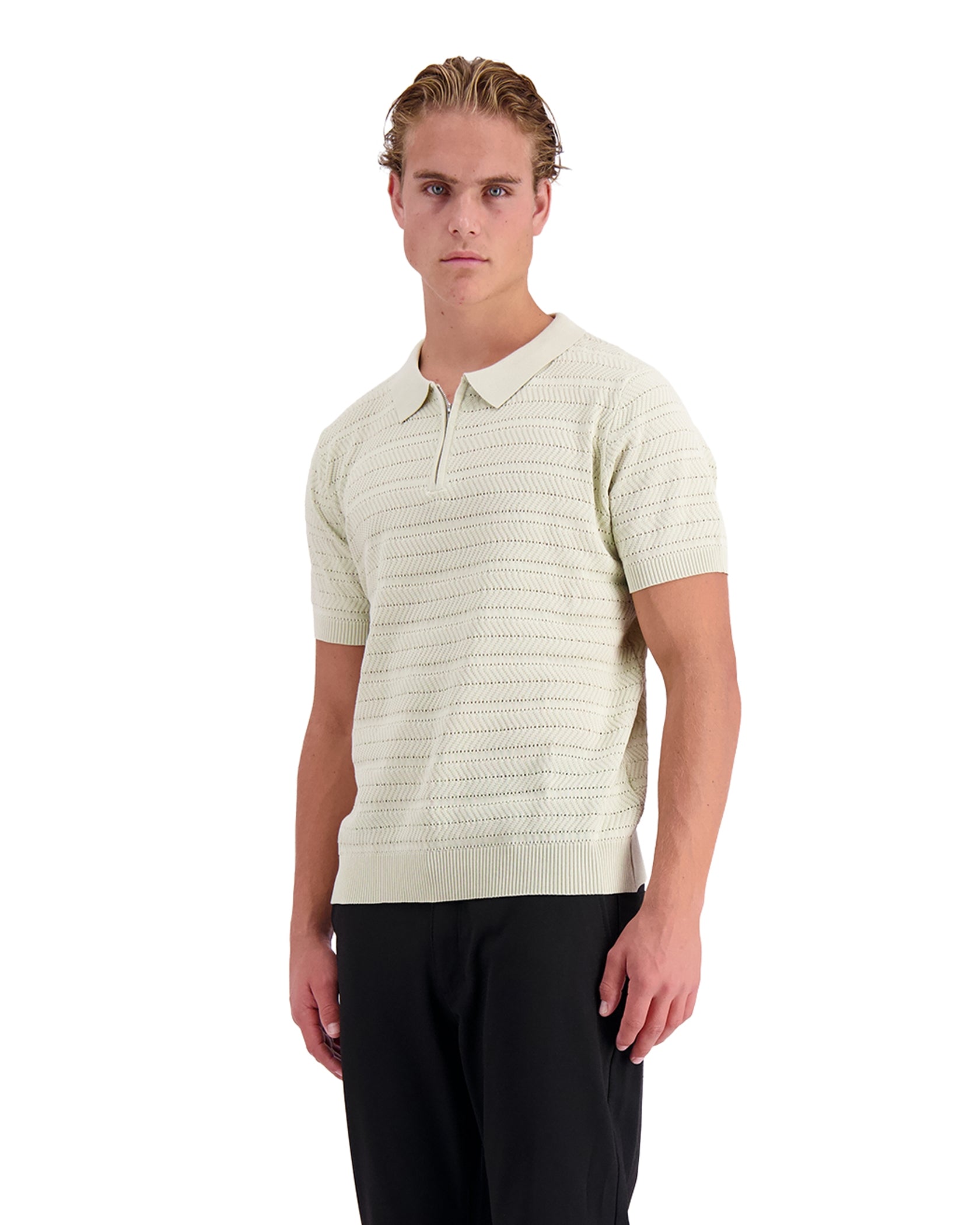 TEXTURED ZIP POLO | Grau