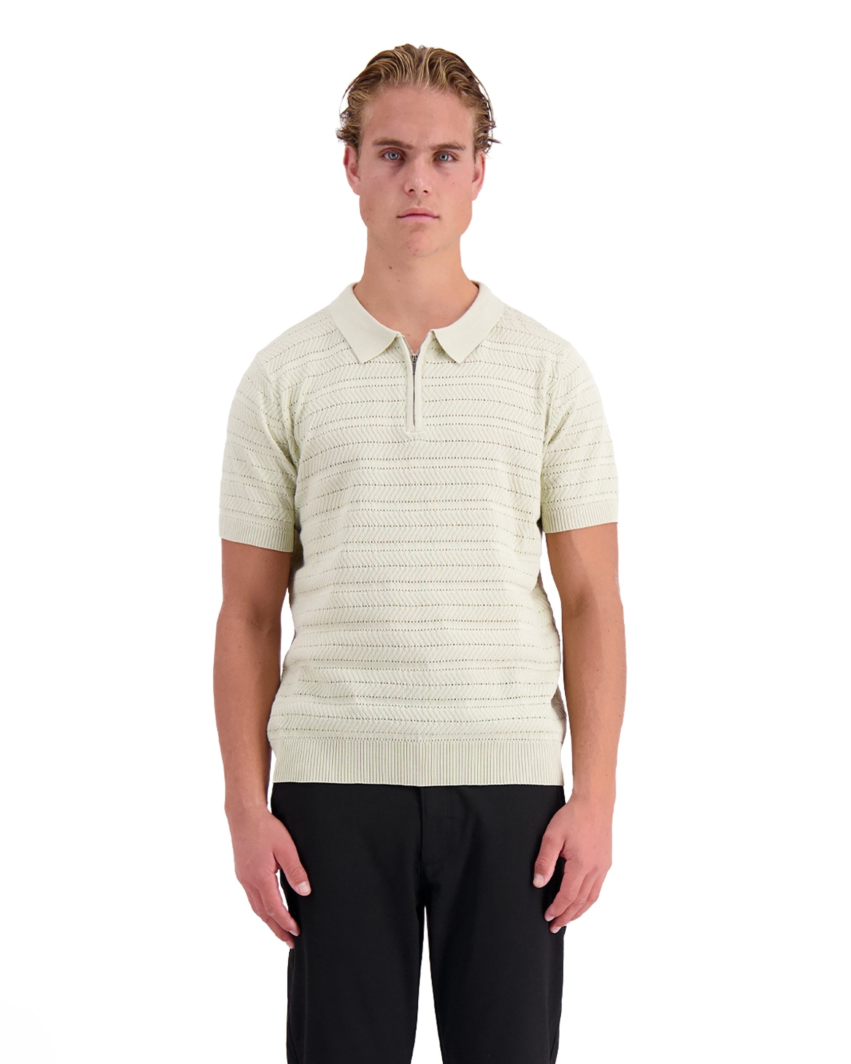 TEXTURED ZIP POLO | Grau