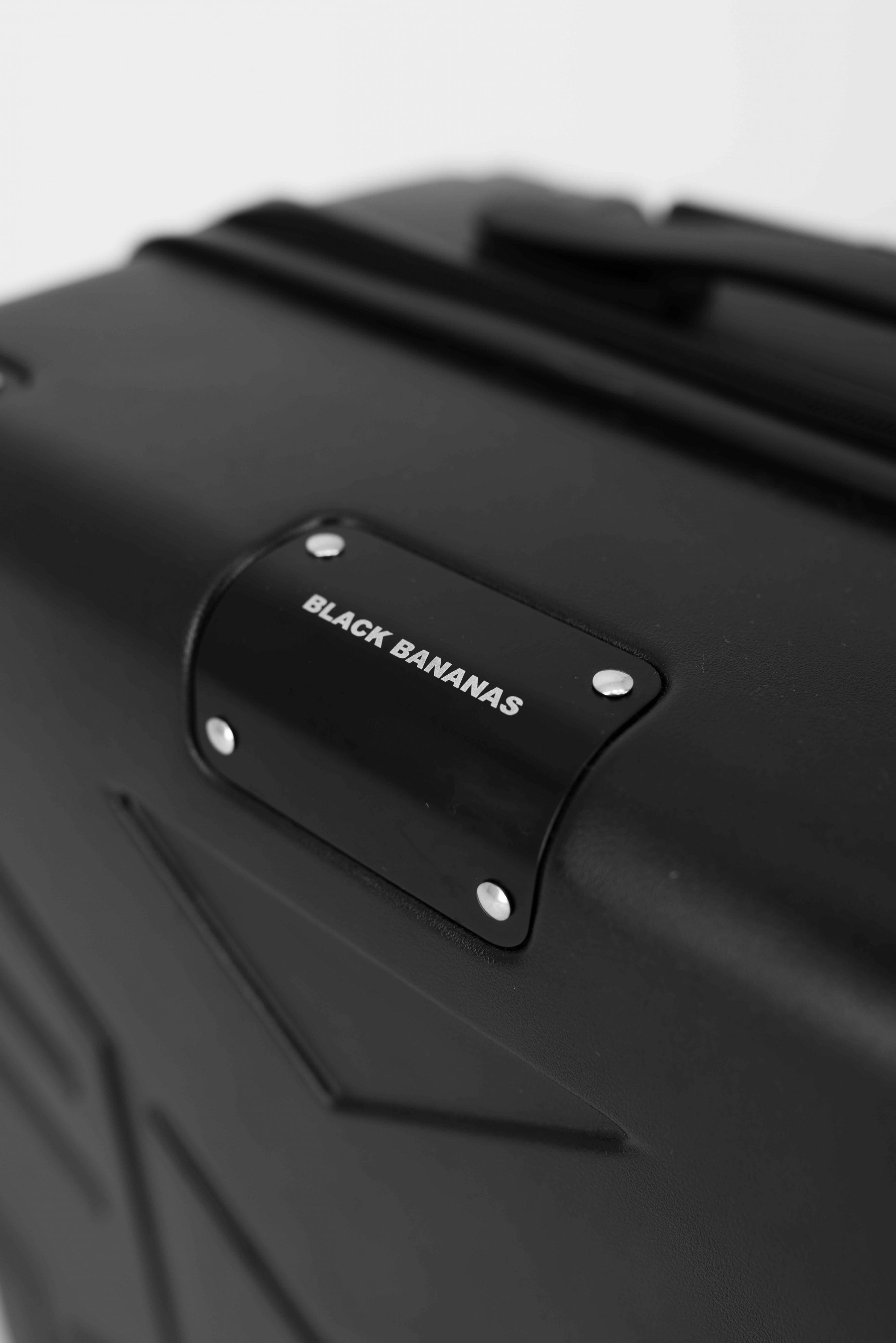 ICON CONVOY SUITCASE | Schwarz